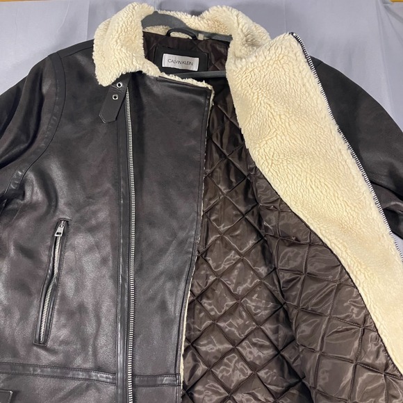 Calvin Klein Men's Extra Large Faux Leather Sherpa Collar Moto Jacket Brown - Picture 10 of 16